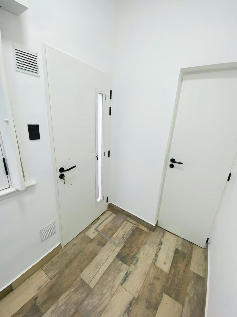 Сasa de vacaciones Casa Completa Con Balcon Y Patio Privado Lanus