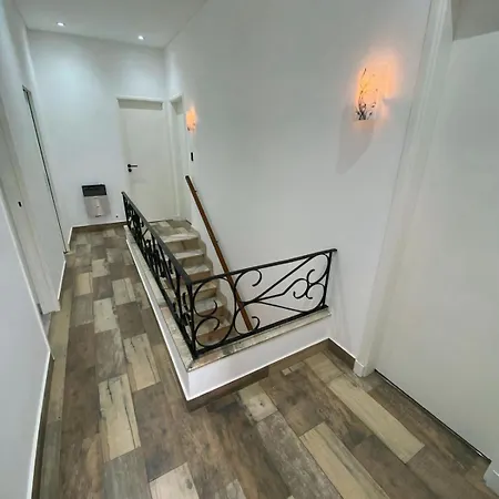 Villa Casa Completa Con Balcon Y Patio Privado Lanus Exterior foto