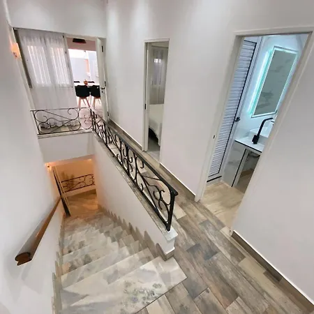 Villa Casa Completa Con Balcon Y Patio Privado Lanus Exterior foto