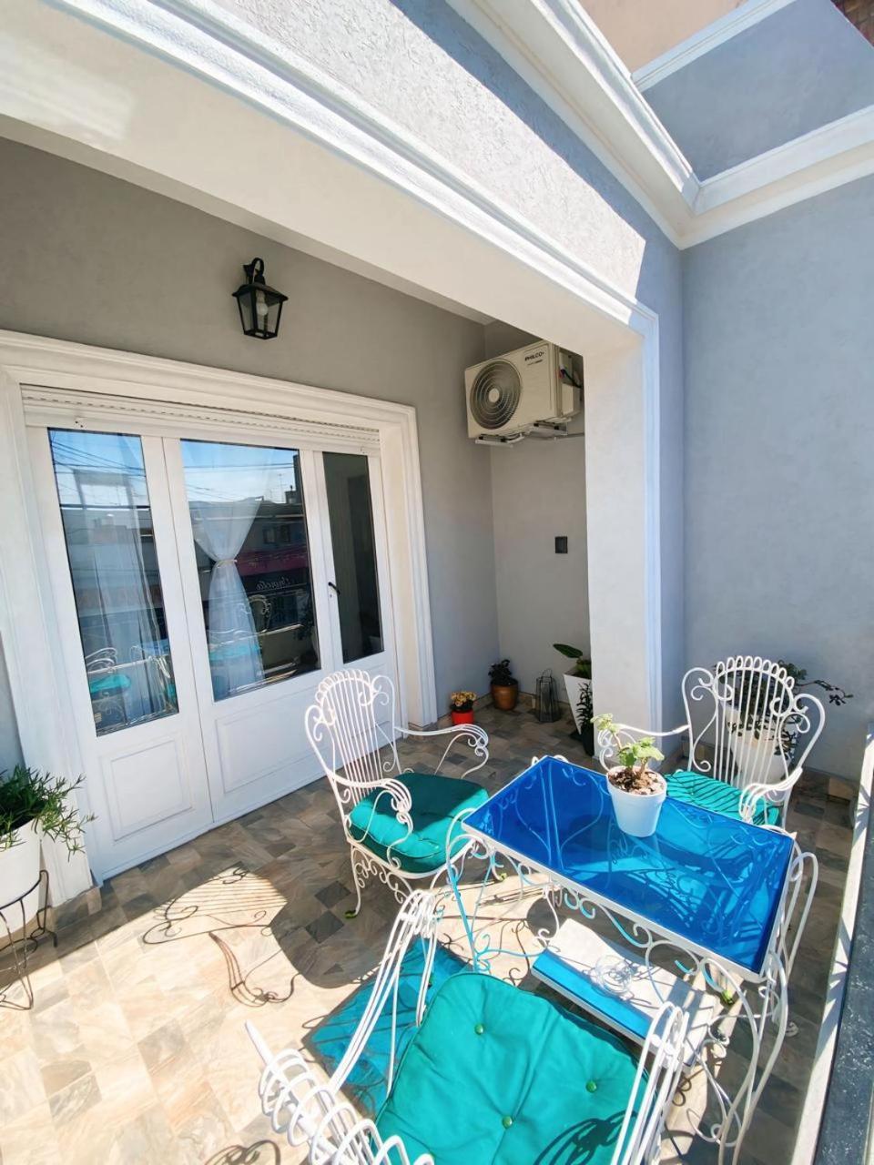 Holiday home Casa Completa Con Balcon Y Patio Privado