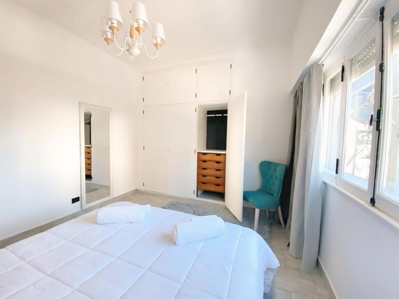 Holiday home Casa Completa Con Balcon Y Patio Privado Lanus